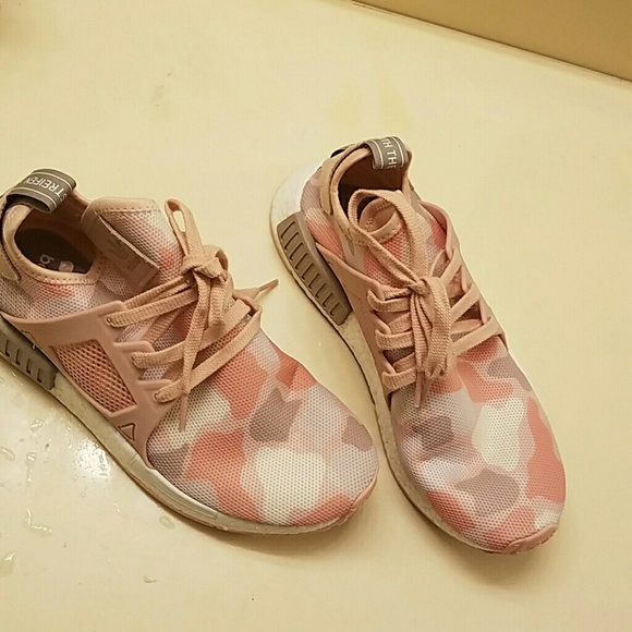 Adidas NMD pink camo boost shoes - Picture 2 of 4